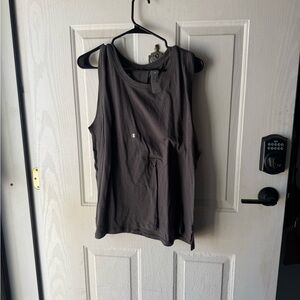 Maurice’s tank top